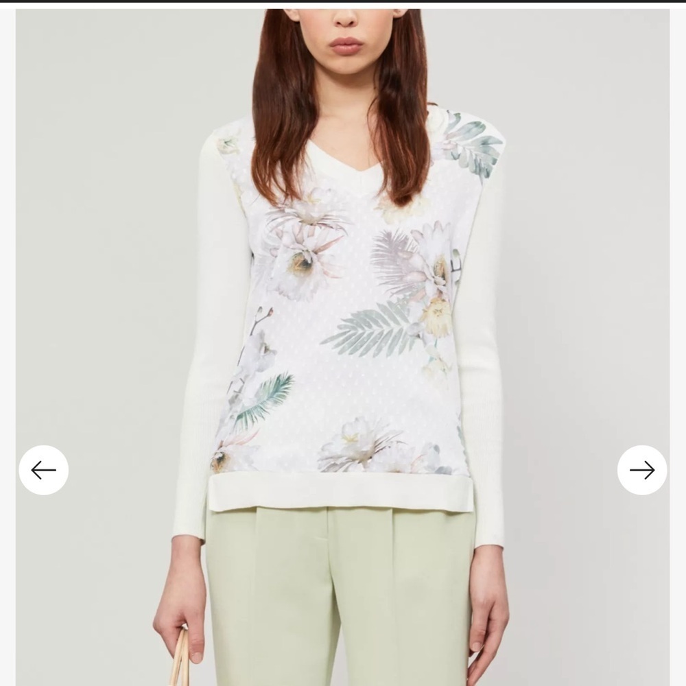 Ted Baker Kaylaaa Woodland-print v neck floral sweater sz 3 medium